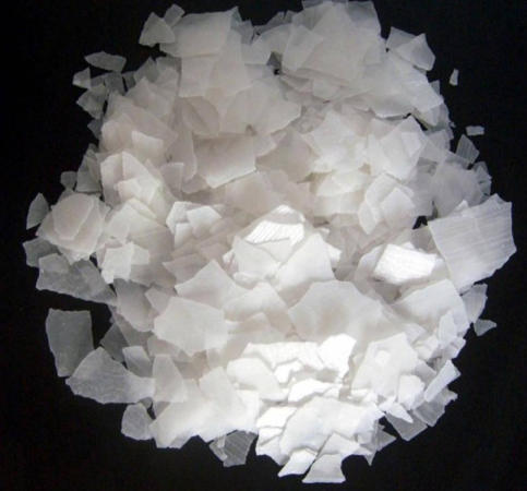 Caustic Soda Flakes & Caustic Soda Pearls: Which Solid NaOH Fits Your Production?